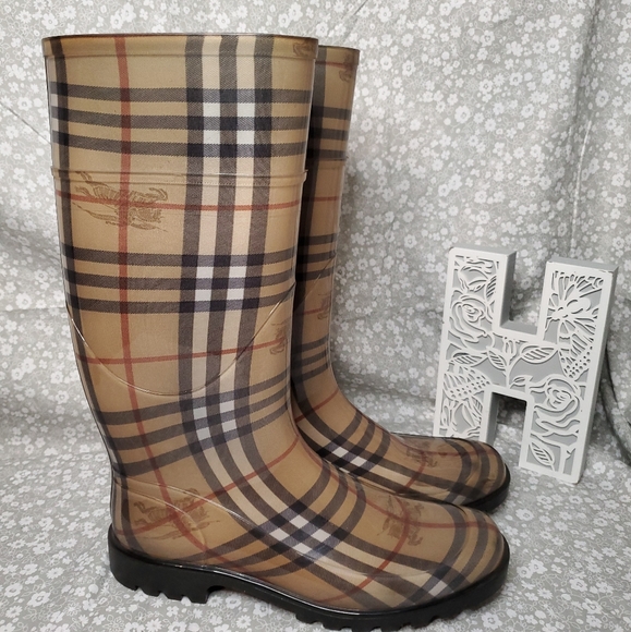 poshmark rain boots